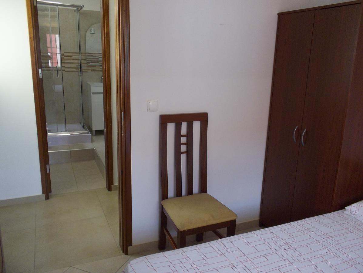 Basic Hotel Mindelo Bagian luar foto