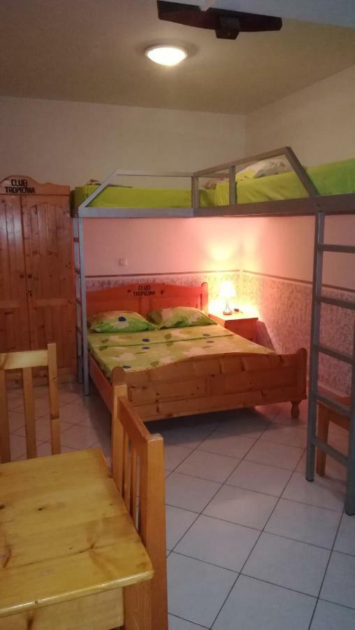 Basic Hotel Mindelo Bagian luar foto